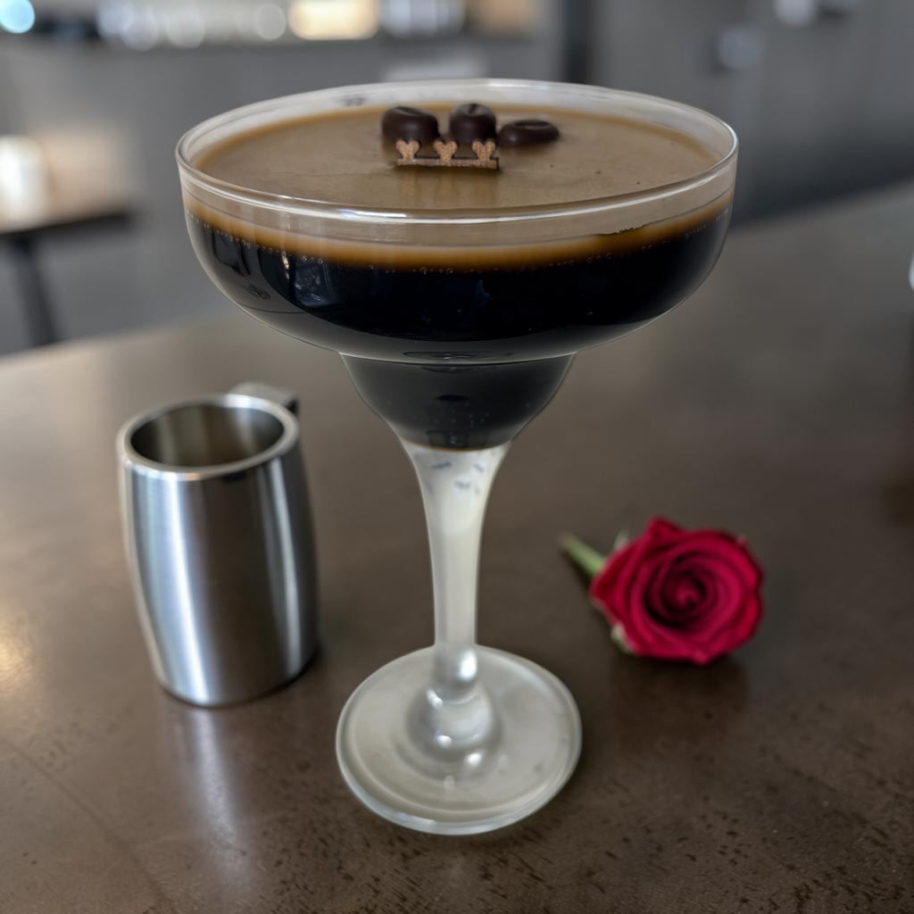 LE BLACK MARTINI.